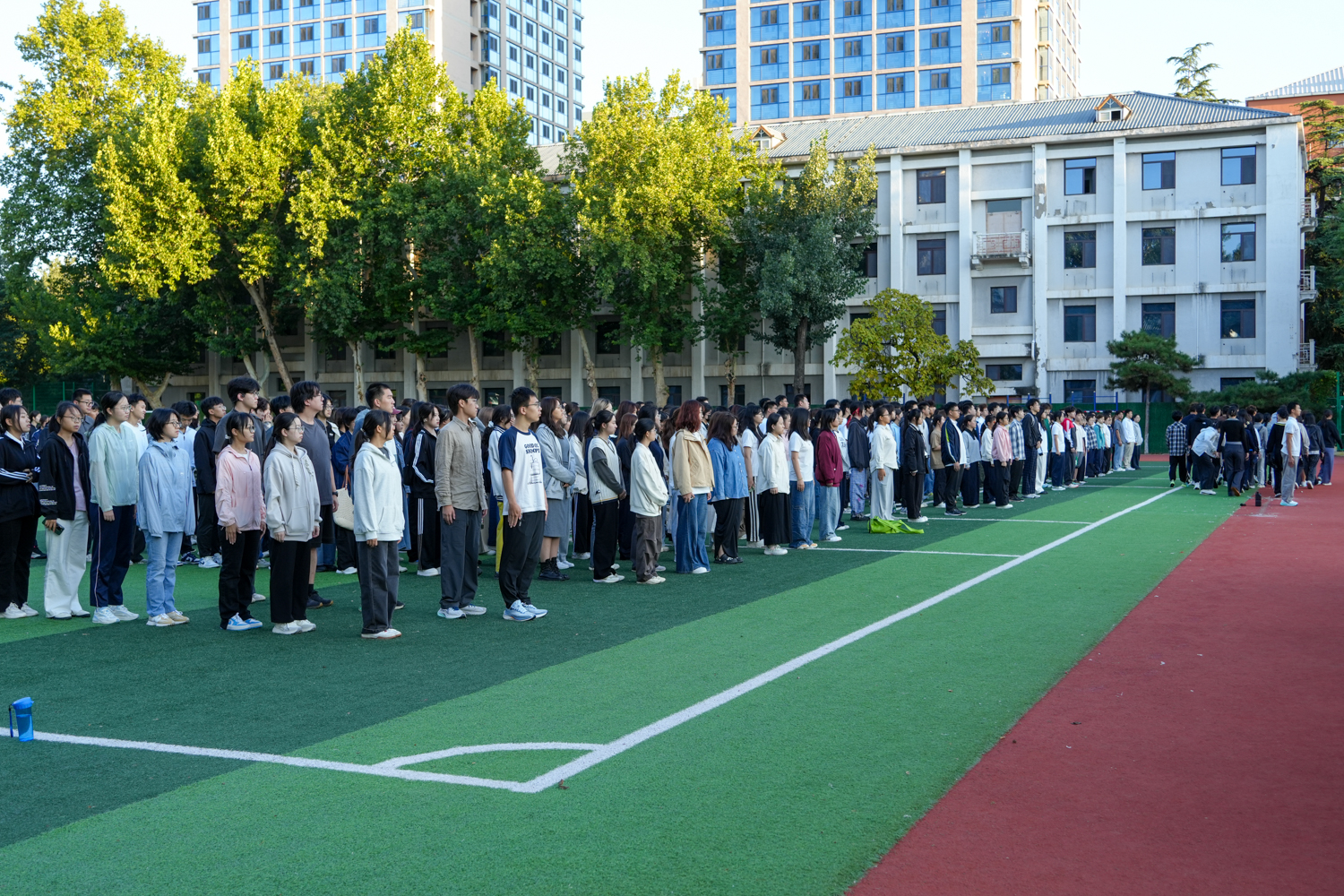 ×ðÁú¿Ê±(Öйú)ÈËÉú¾ÍÊDz«!